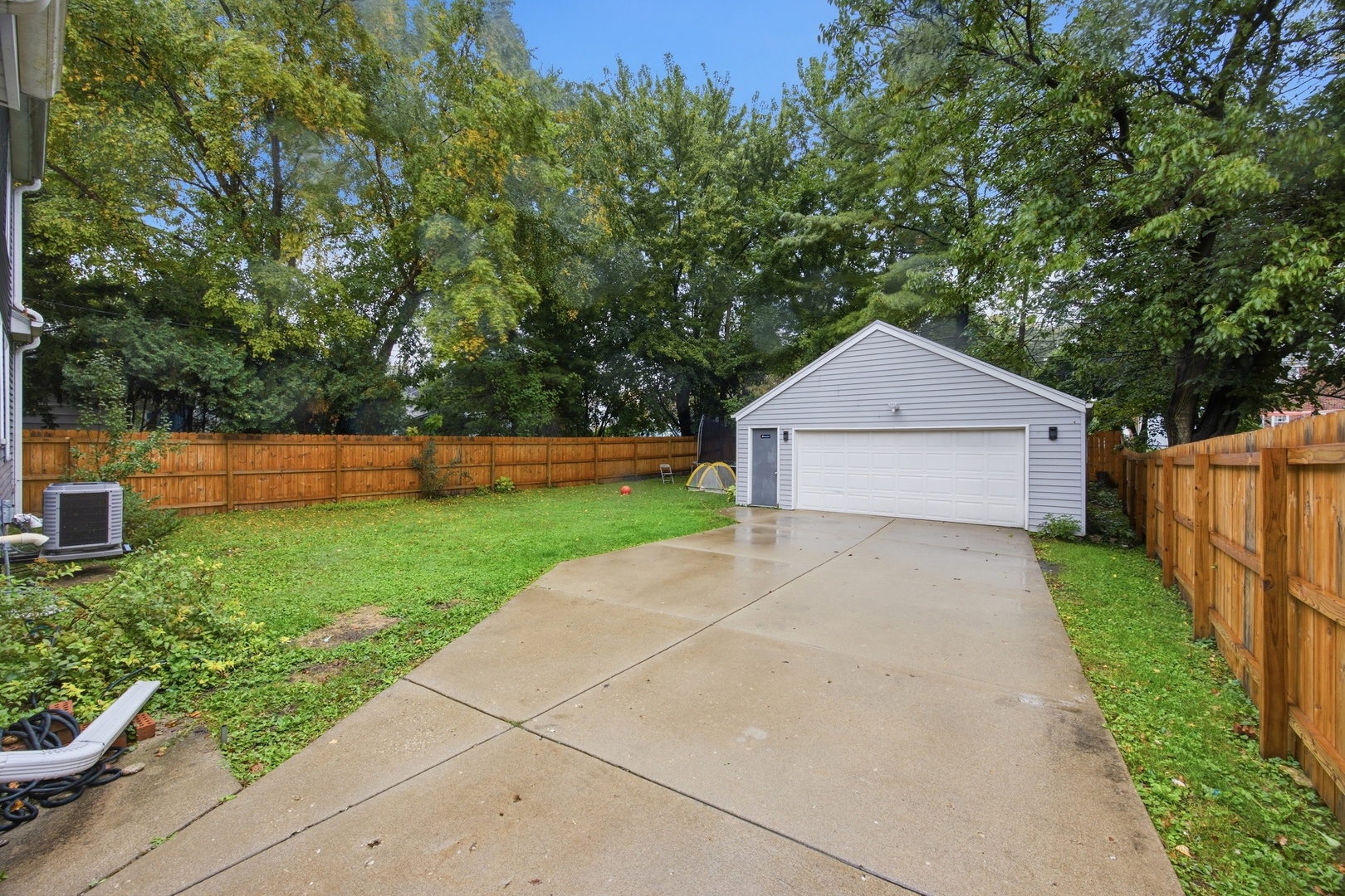 389 N Commonwealth Avenue Property Photo 35