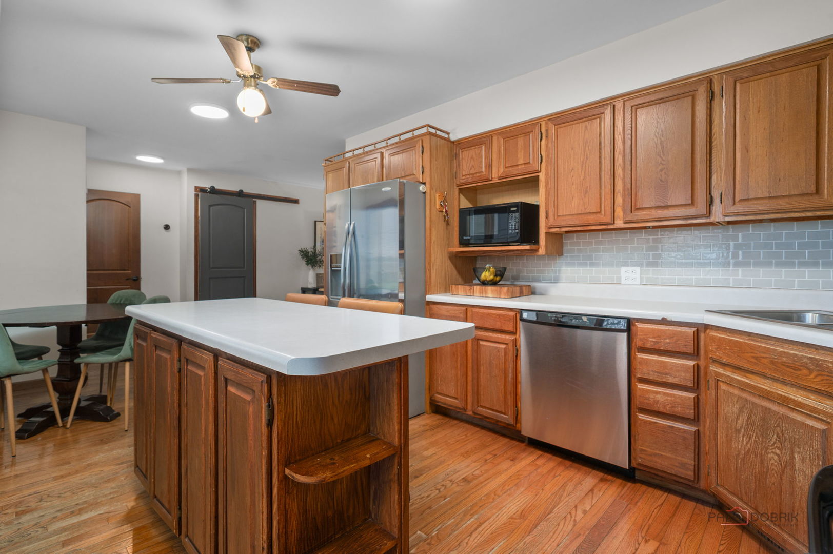 1502 Sunset Drive Property Photo 8