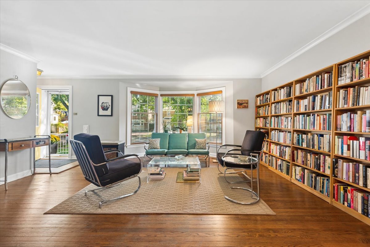 1501 Madison Street Property Photo 4