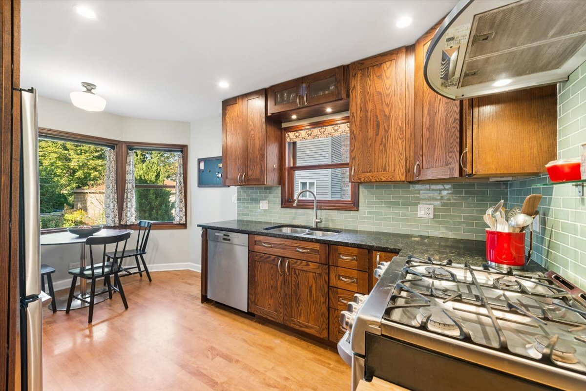1501 Madison Street Property Photo 8