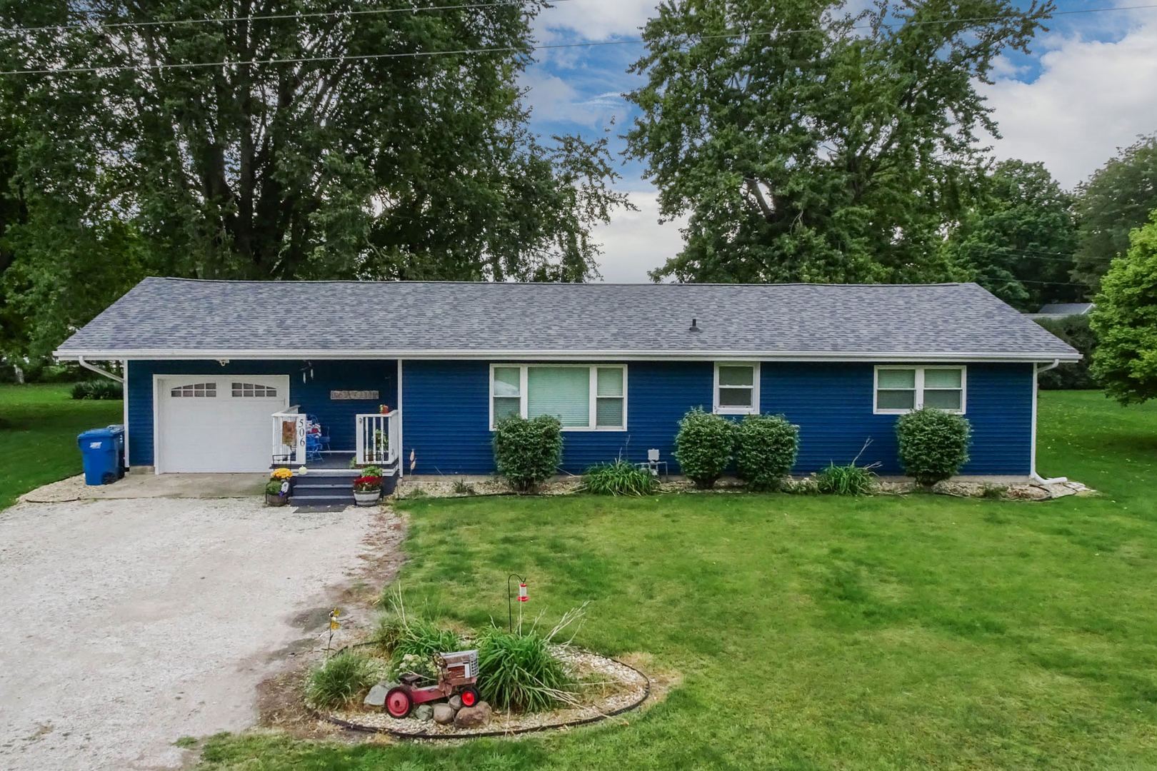 506 E Fifer Street Property Photo 1