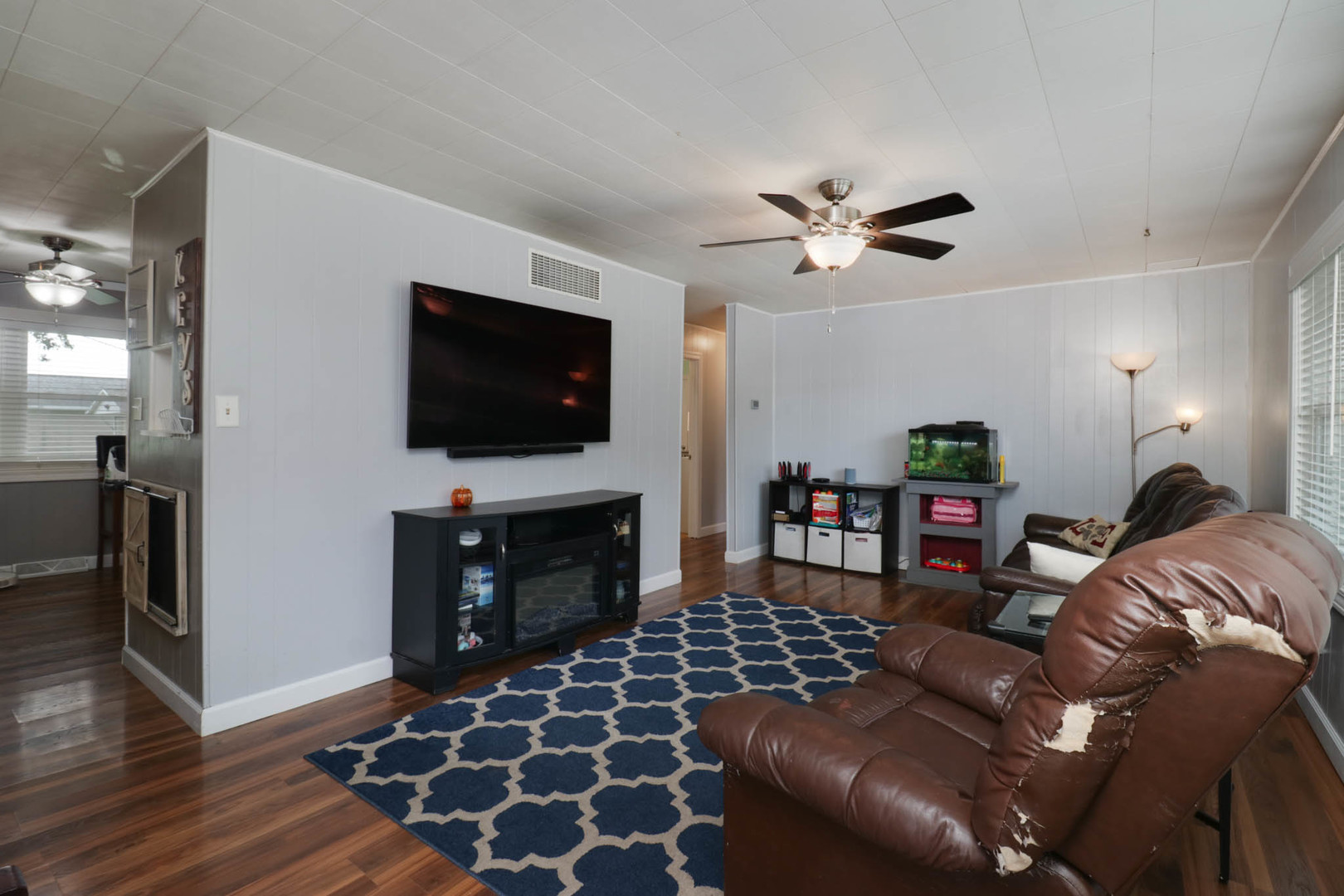 506 E Fifer Street Property Photo 4