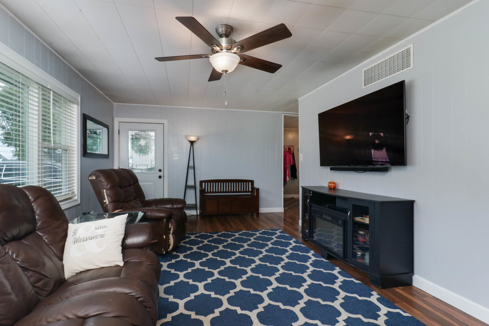 506 E Fifer Street Property Photo 6