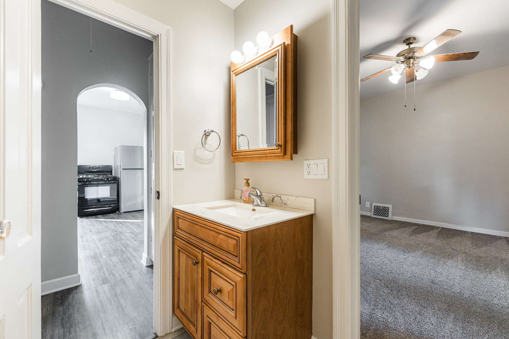 113 Elm Street B Property Photo 19