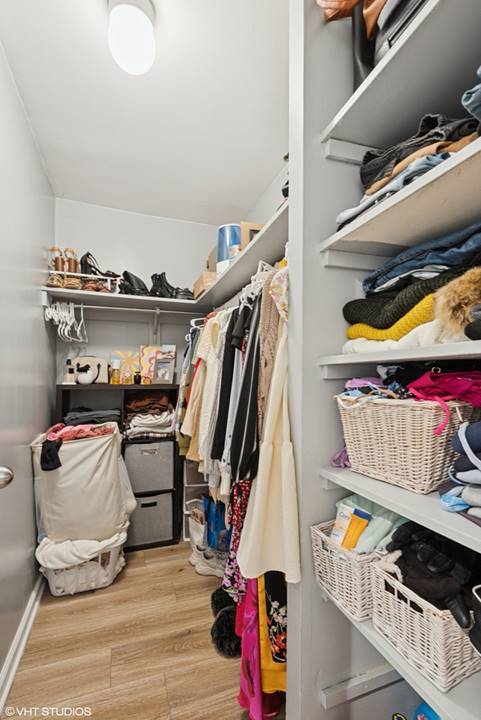 211 E Ohio Street 2211 Property Photo 13