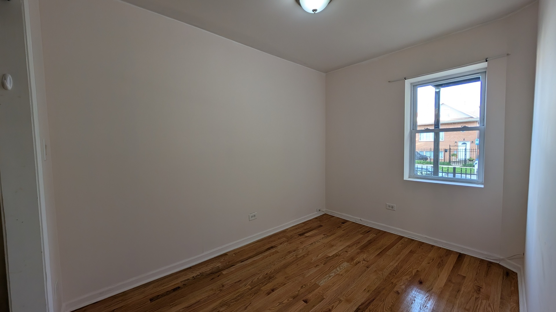 2441 W 46th Street 1 Property Photo 8