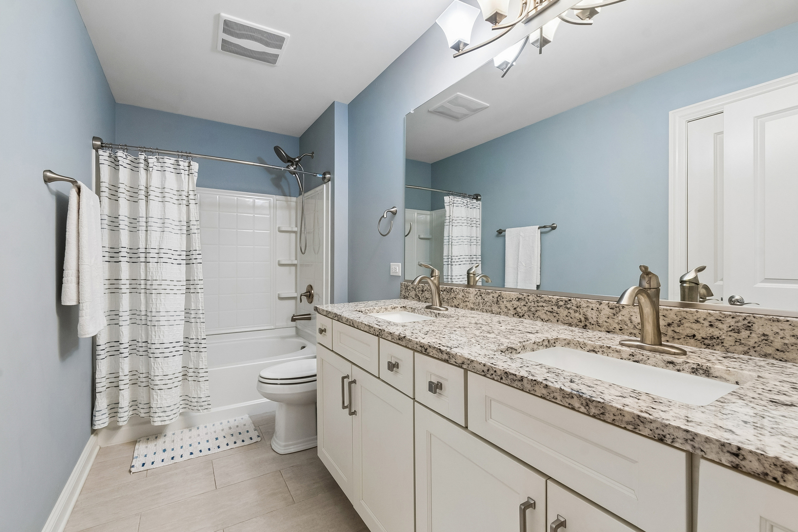 1009 N Auburn Ridge Drive Property Photo 18