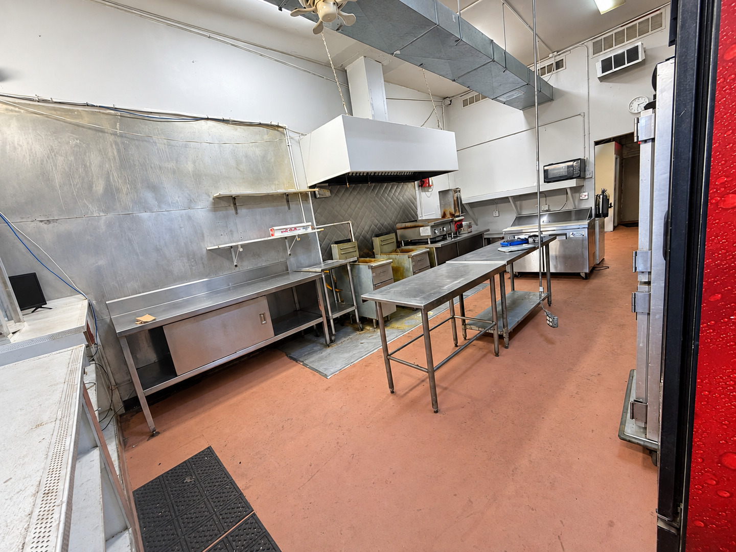5458 S Halsted Street Property Photo 5
