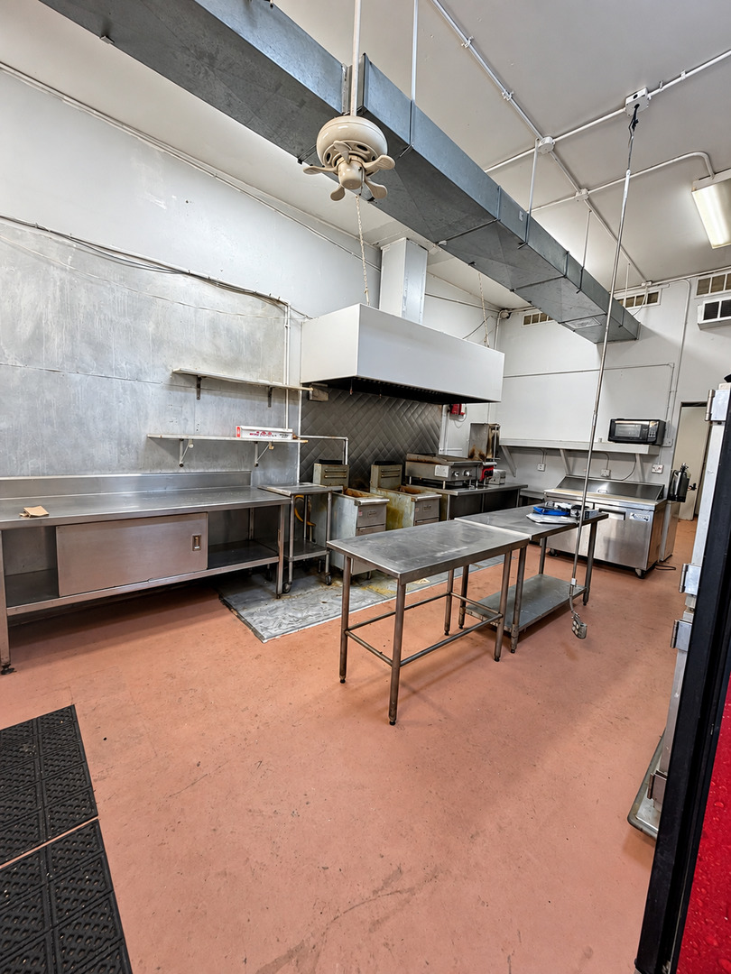 5458 S Halsted Street Property Photo 10