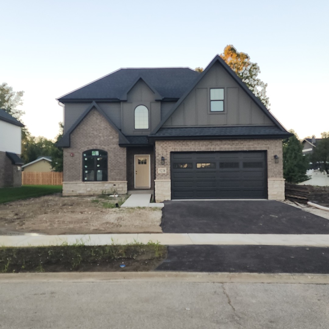 5238 169th Place Property Photo 1