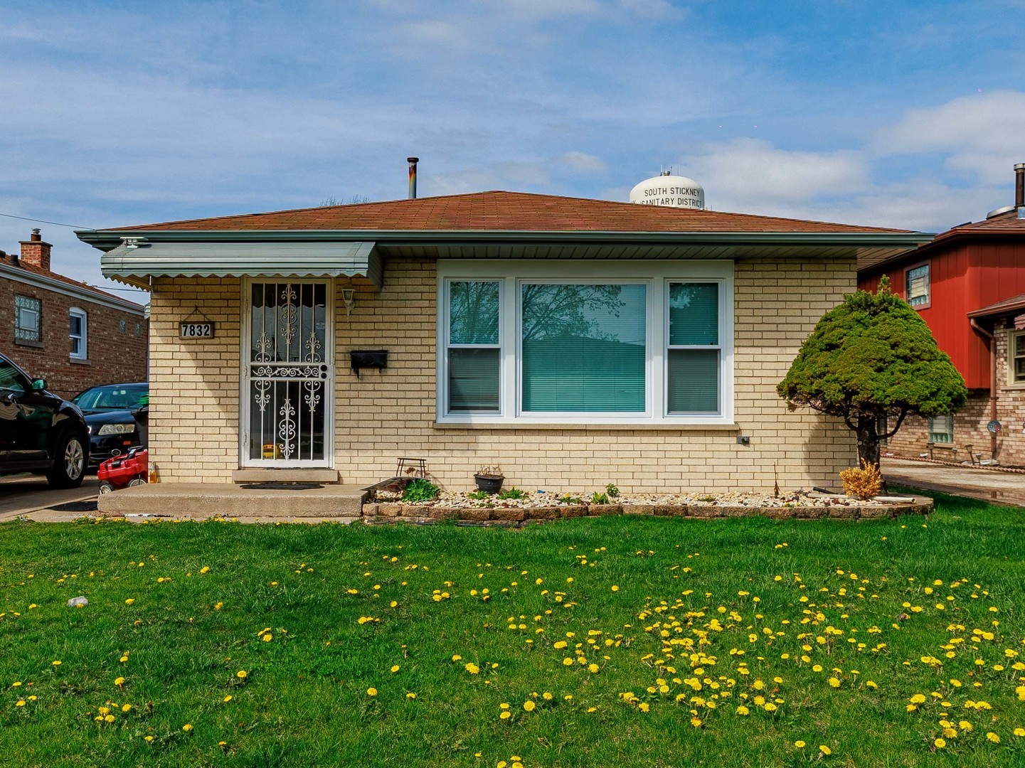 7832 Lamon Avenue Property Photo 1