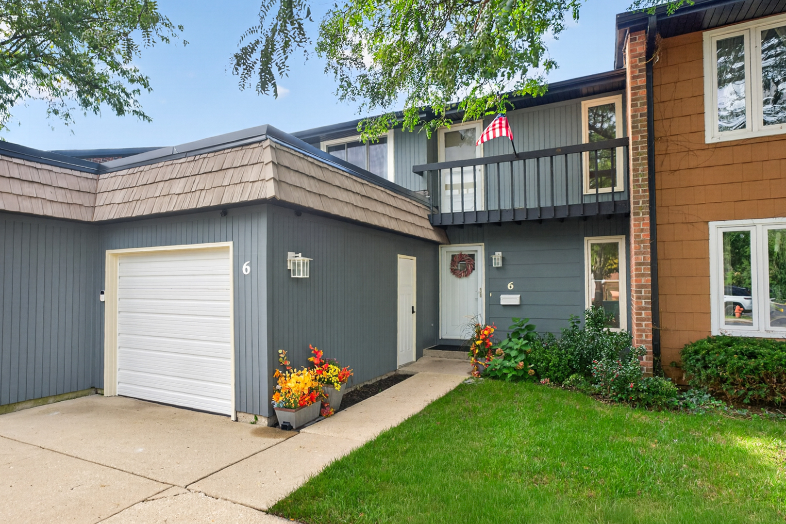 6 Cypress Square Property Photo 1