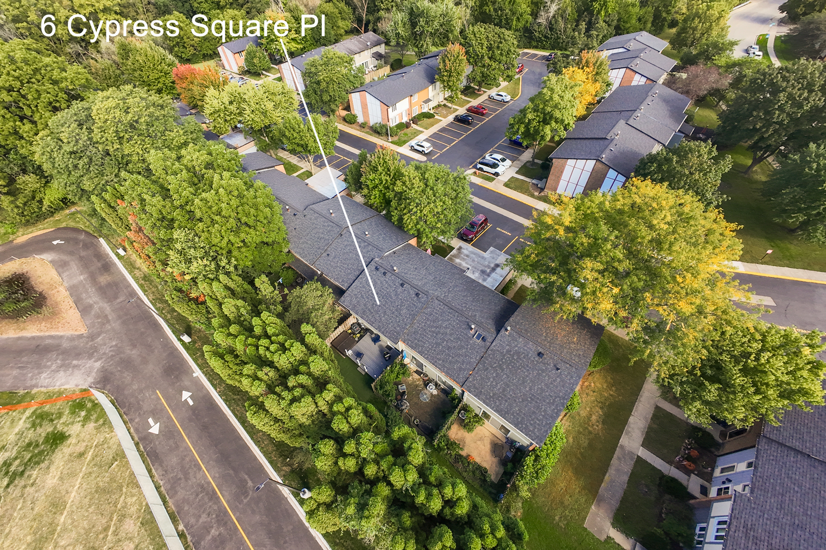 6 Cypress Square Property Photo 4