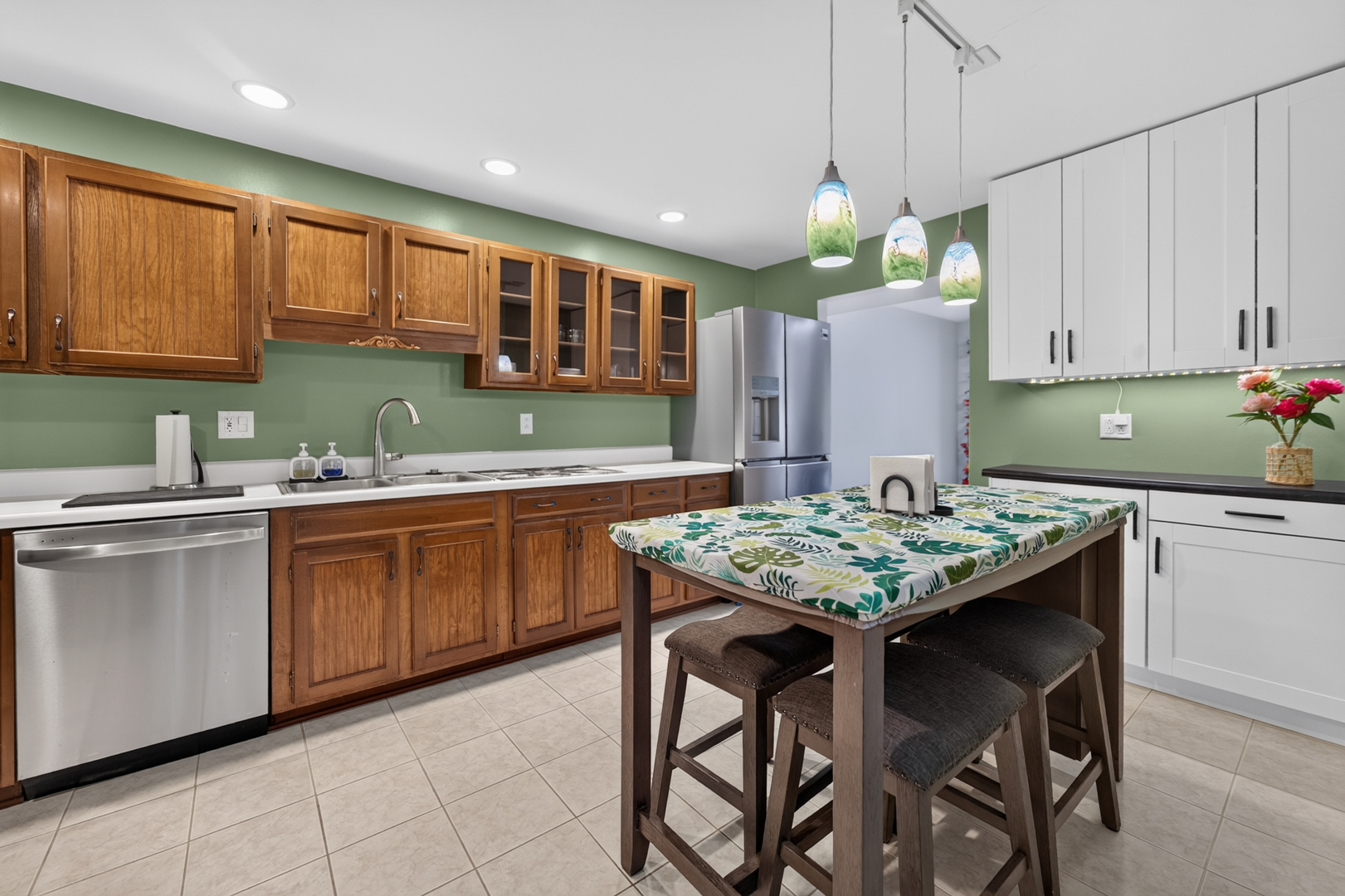 6 Cypress Square Property Photo 7