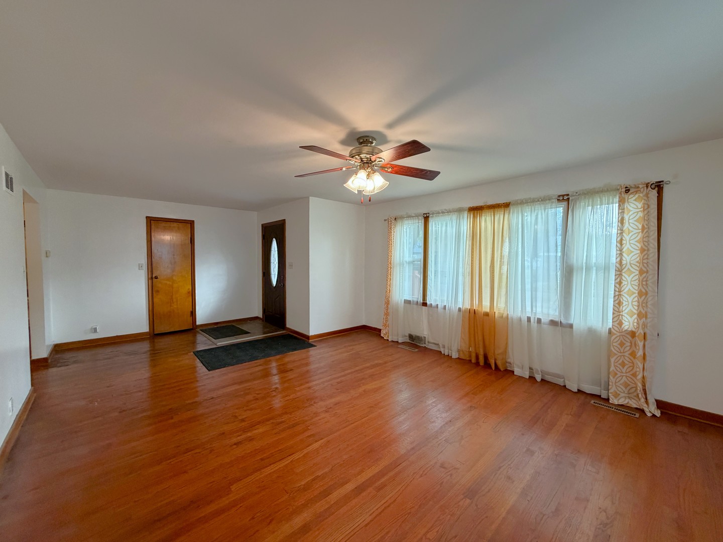 435 S Cannon Avenue Property Photo 3