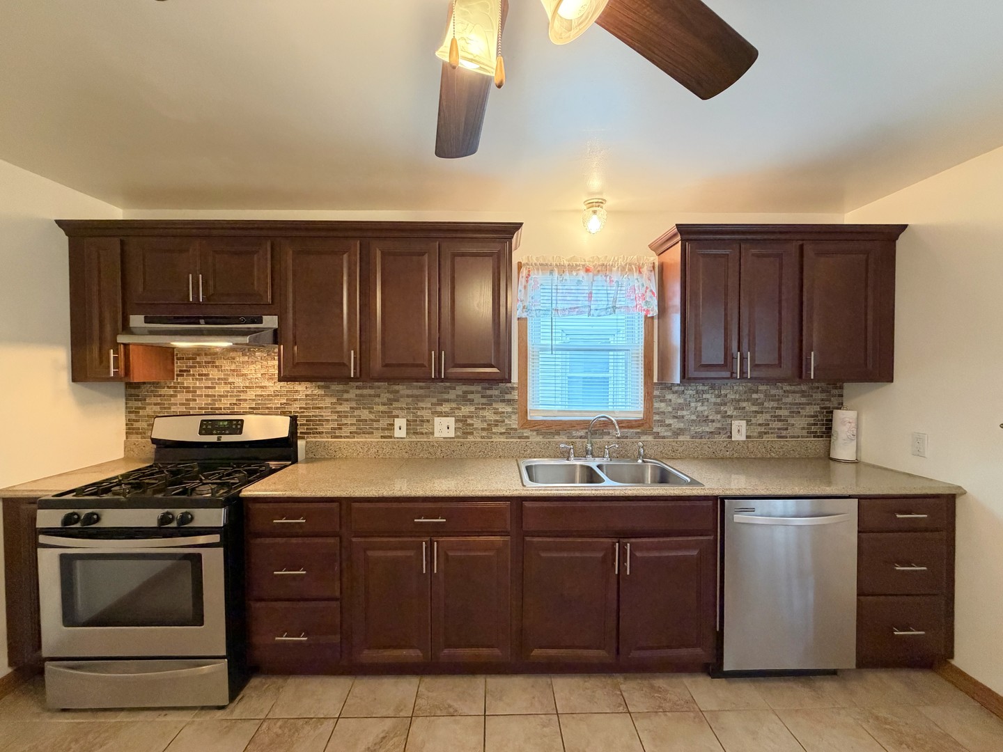 435 S Cannon Avenue Property Photo 6