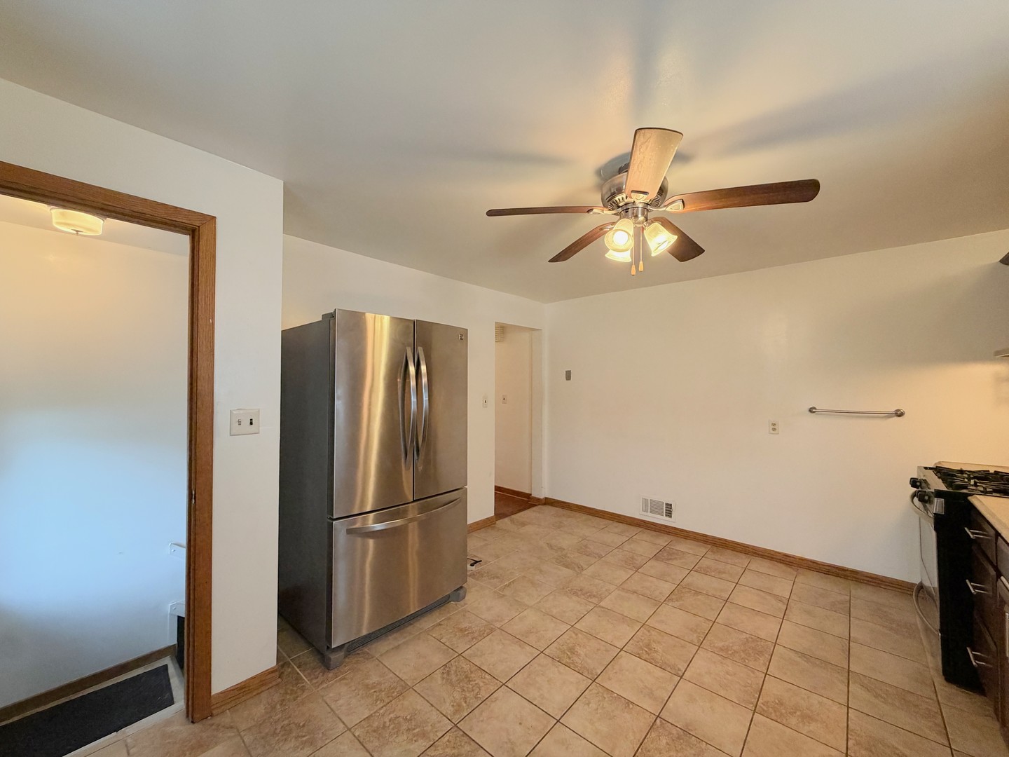435 S Cannon Avenue Property Photo 8