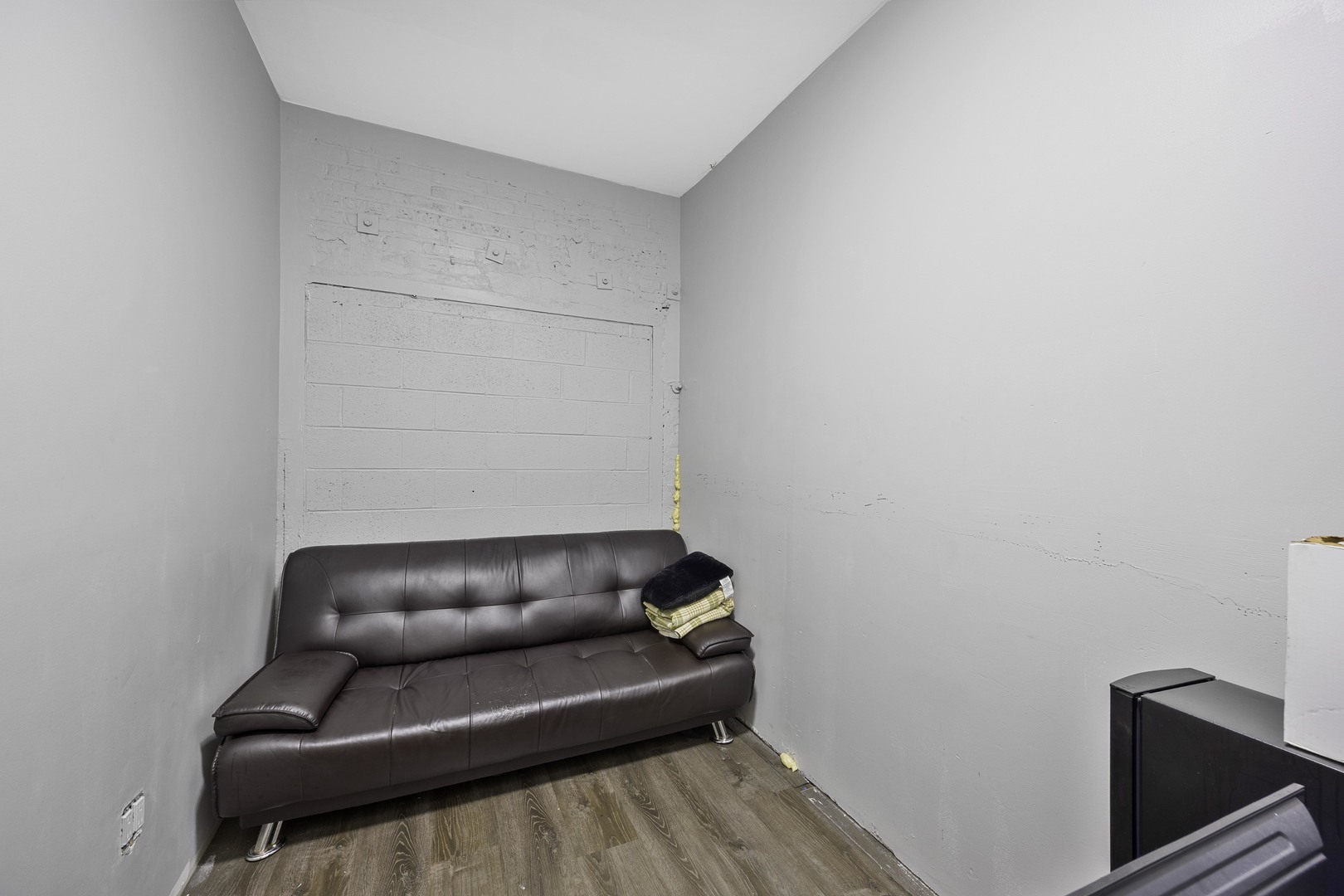 5940 S Ashland Avenue Property Photo 17