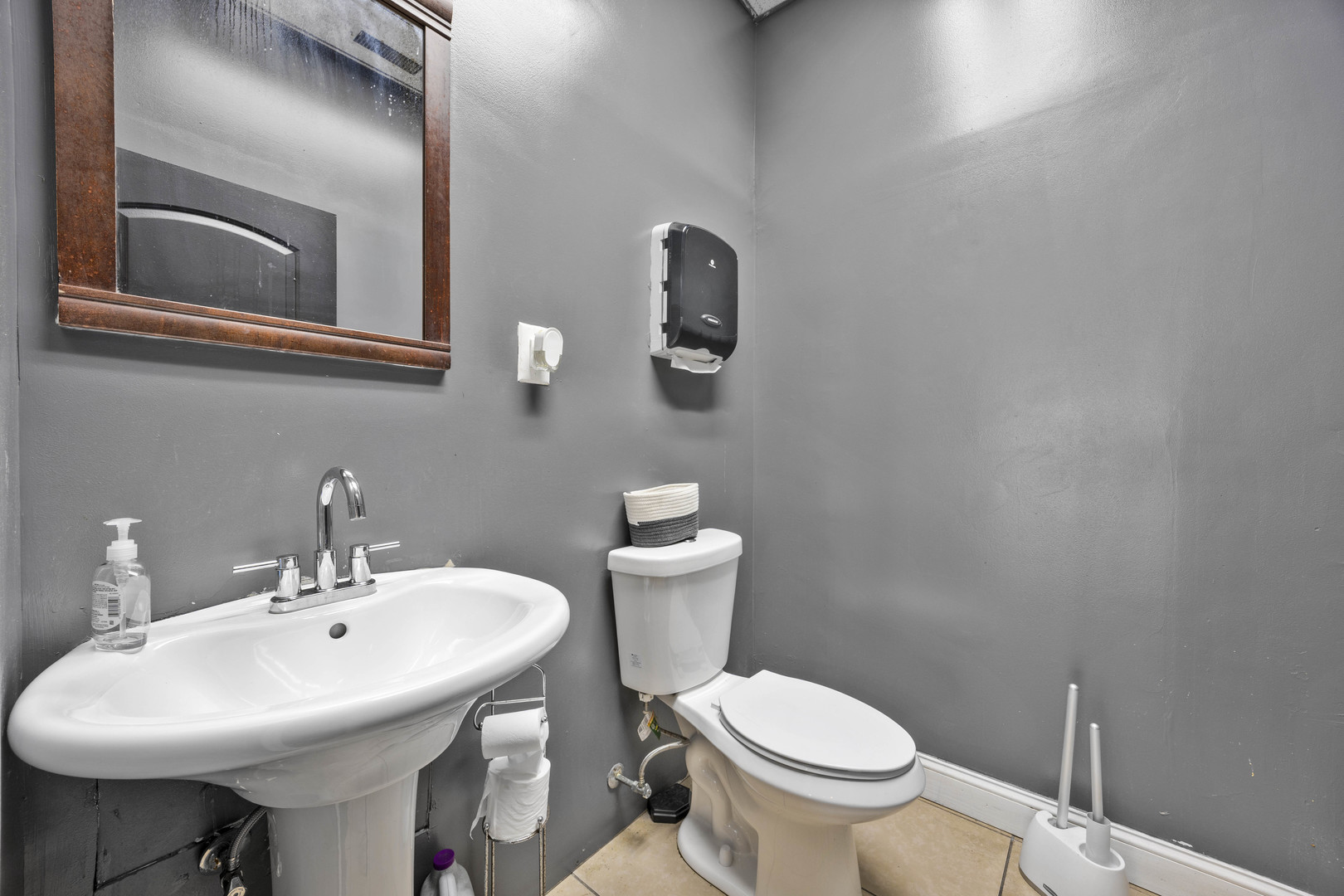 5940 S Ashland Avenue Property Photo 18