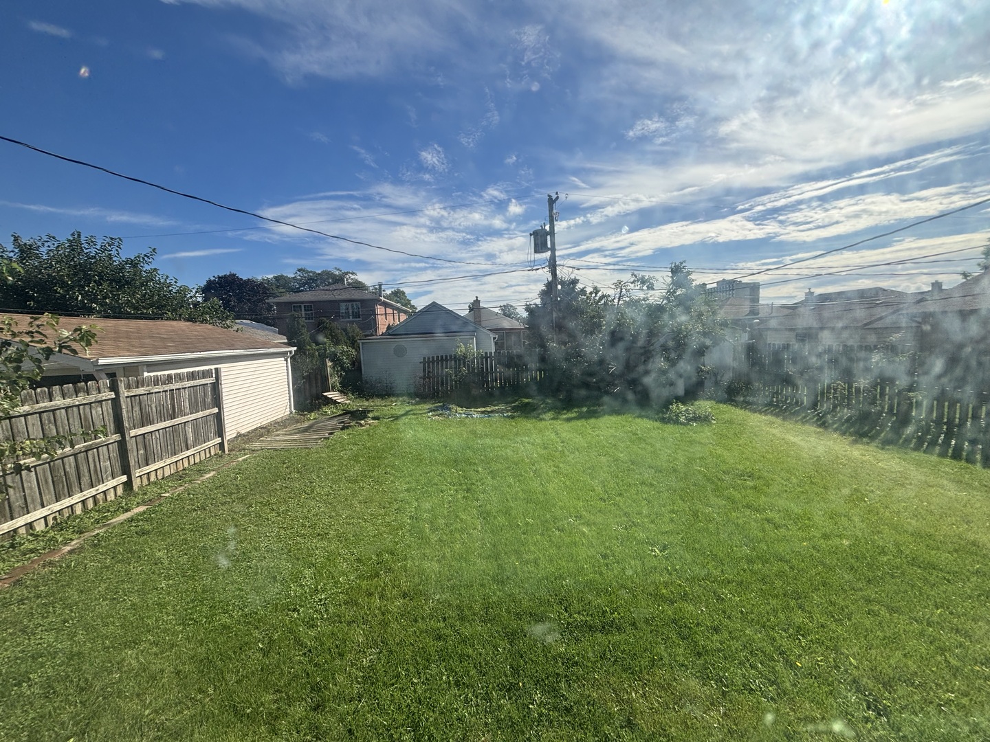 4925 N Odell Avenue Property Photo 21