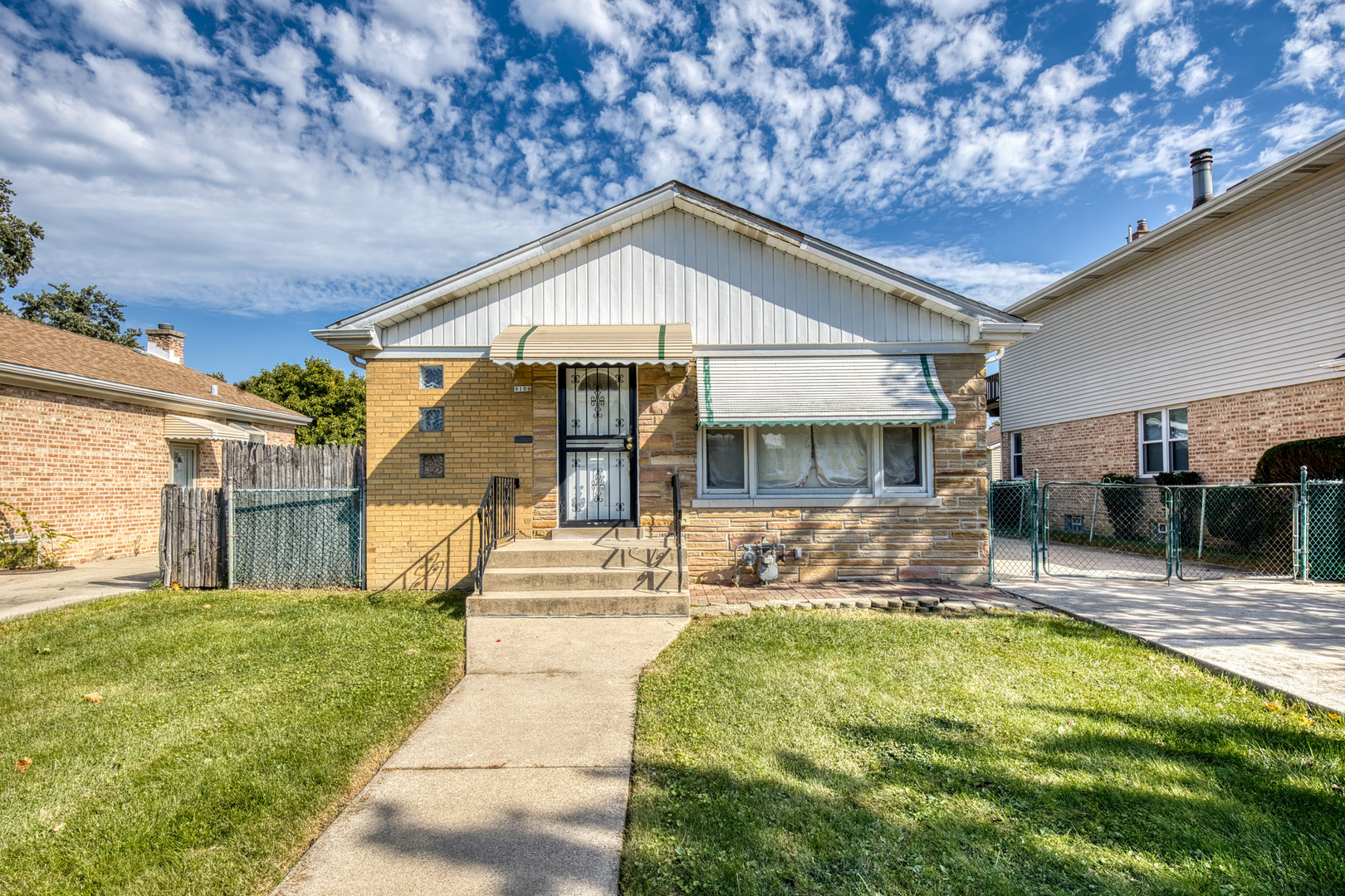 9109 New England Avenue Property Photo 1