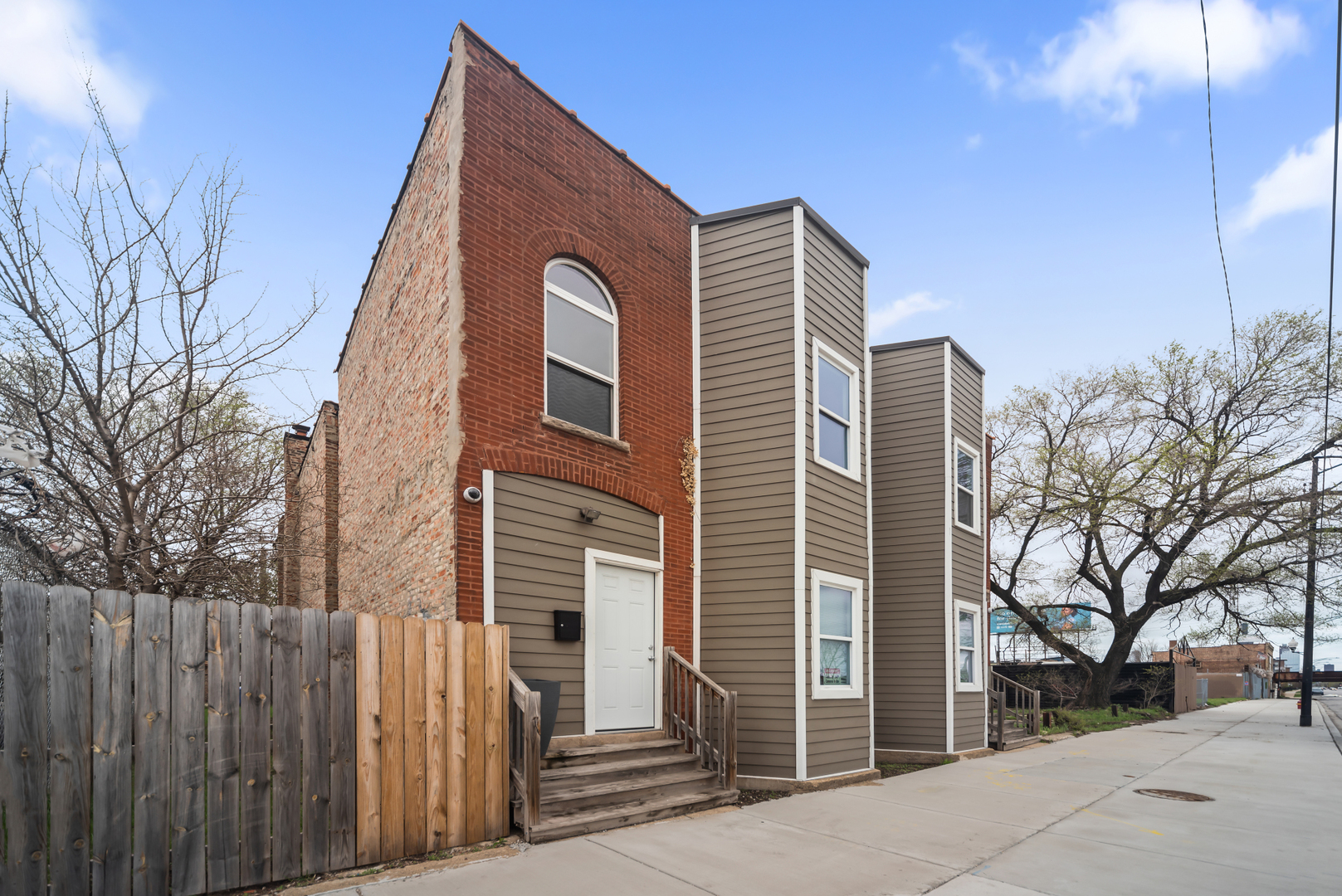 2646-48 W Van Buren Street Property Photo 3
