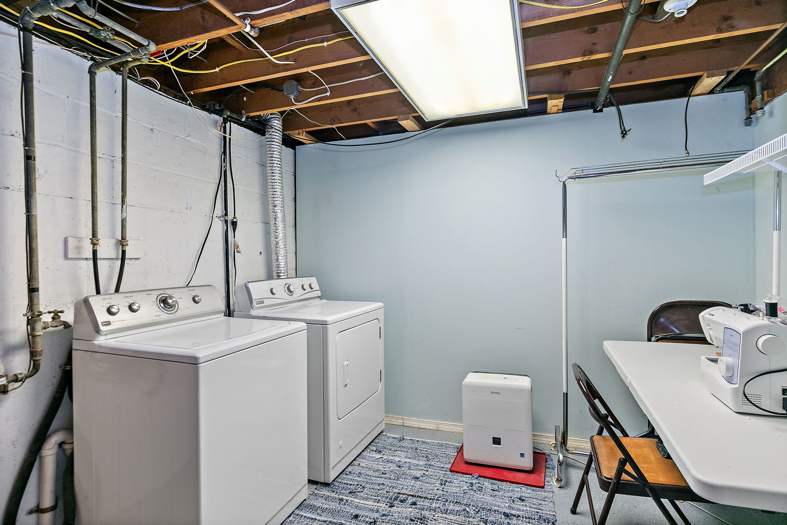735 Ellwood Avenue Property Photo 23