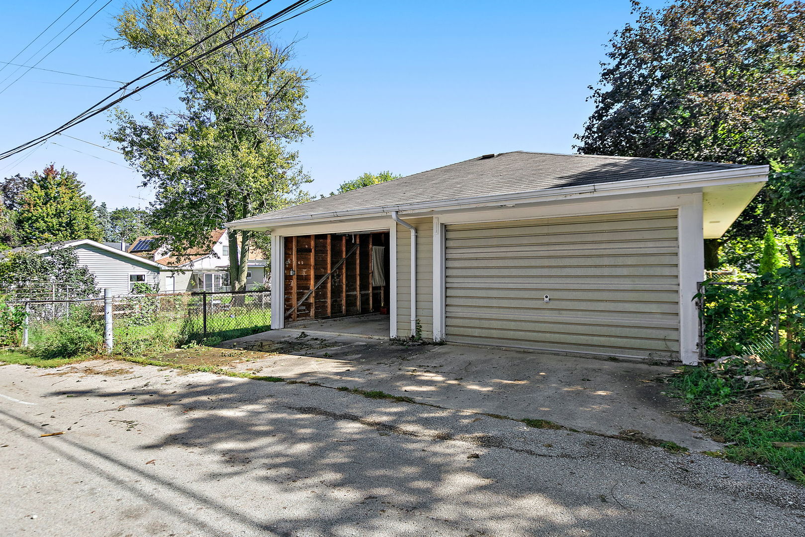735 Ellwood Avenue Property Photo 30