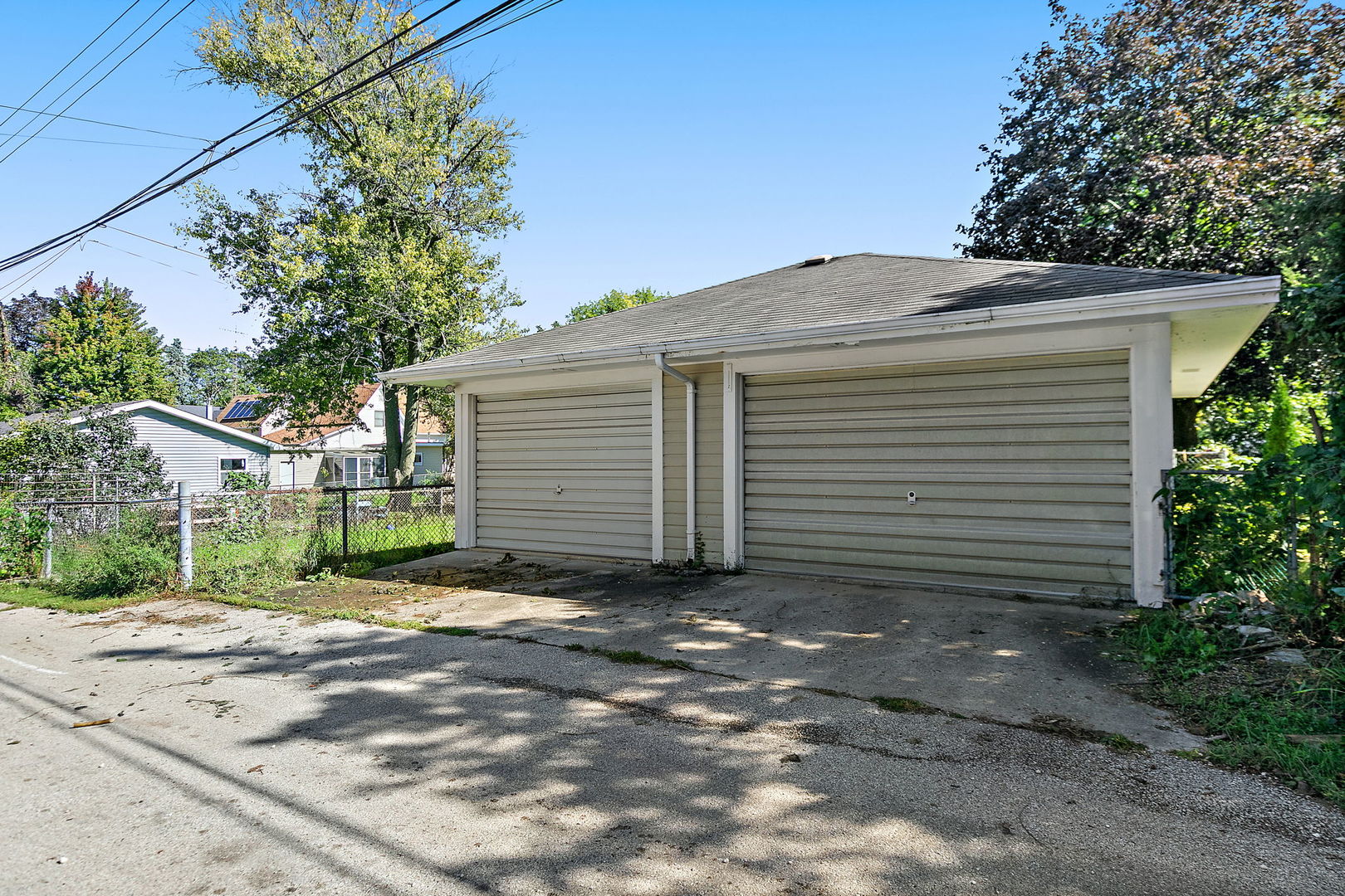 735 Ellwood Avenue Property Photo 31