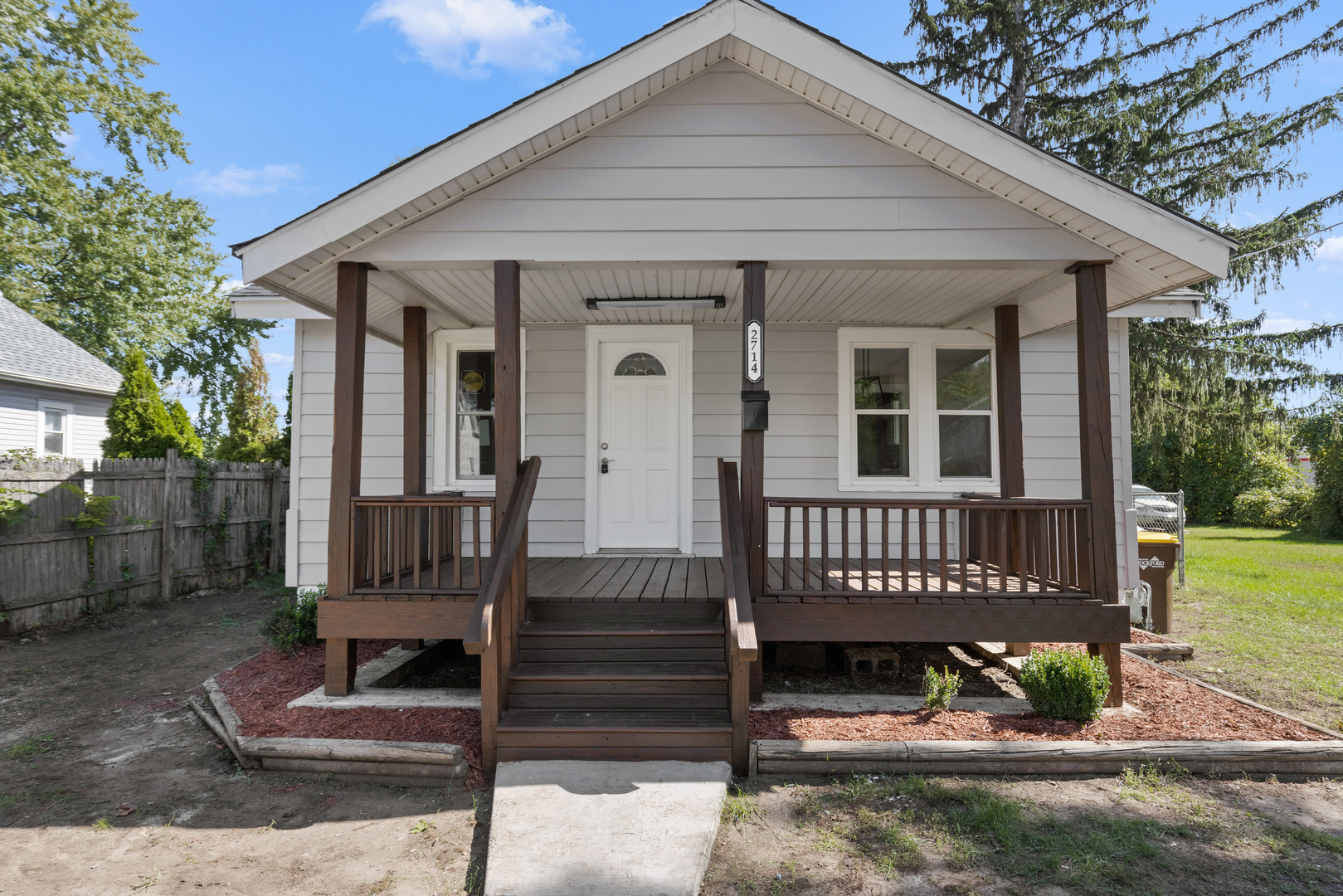 2714 Lapey Street Property Photo 1