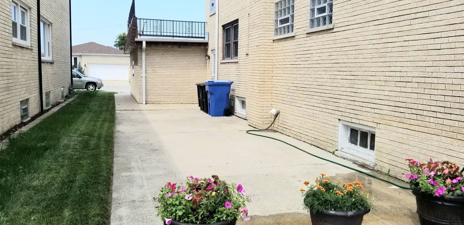 8407 W Brodman Avenue 1 Property Photo 23