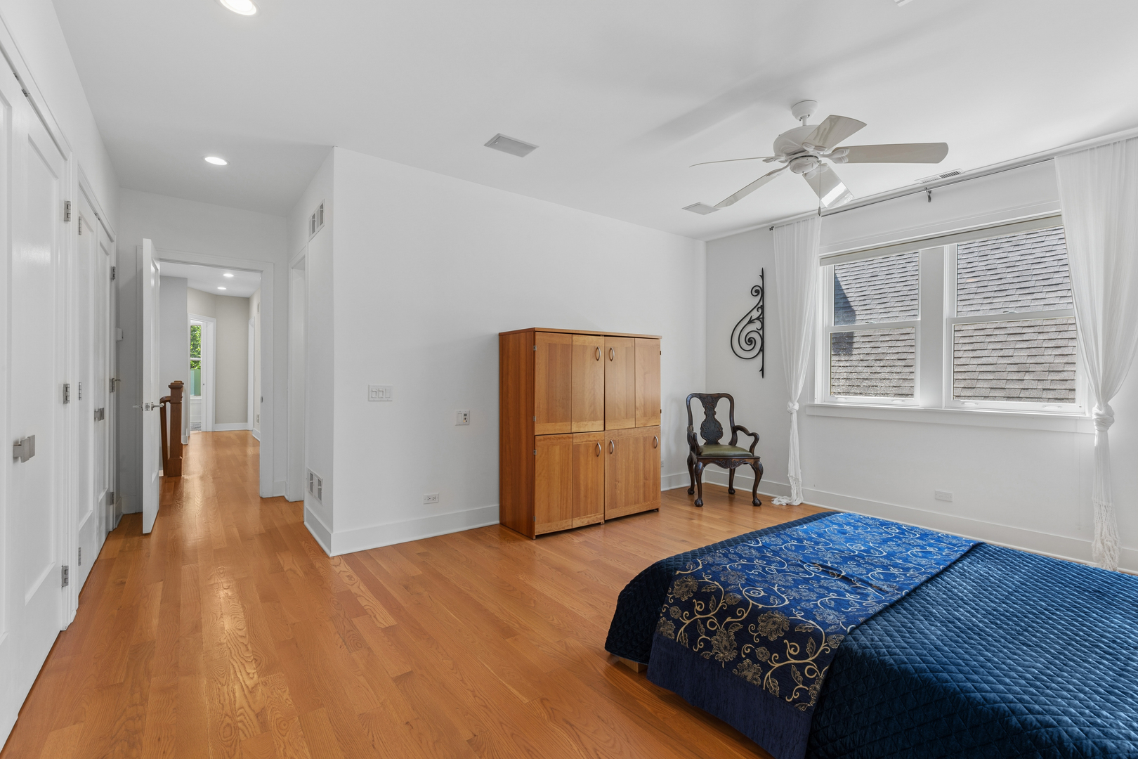1728 N Hudson Avenue Property Photo 15