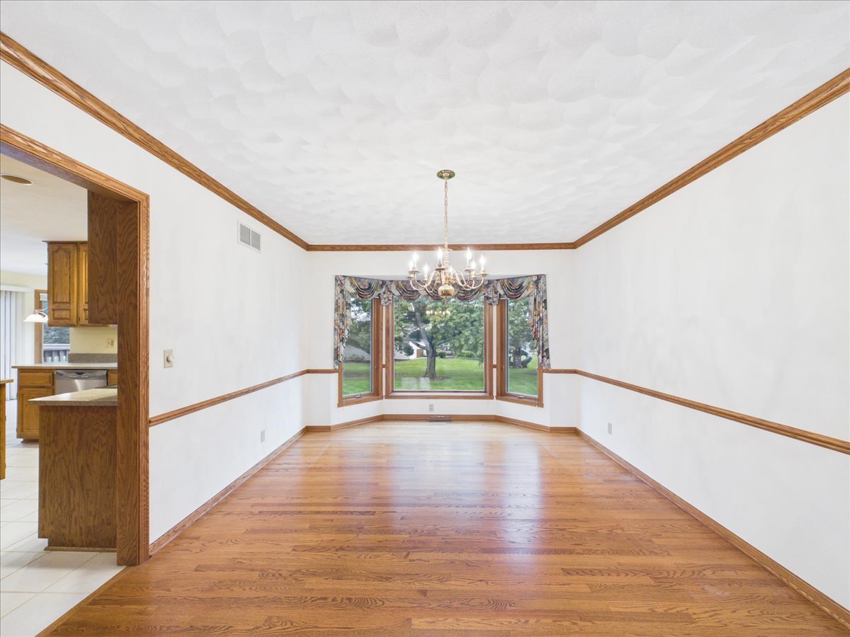 10373 Glen Abbey Close Property Photo 15