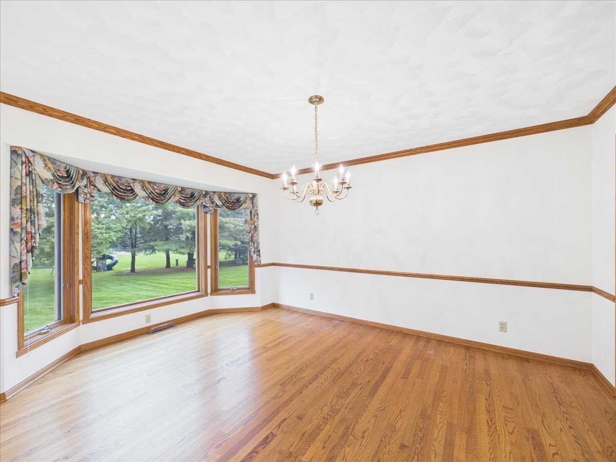10373 Glen Abbey Close Property Photo 16