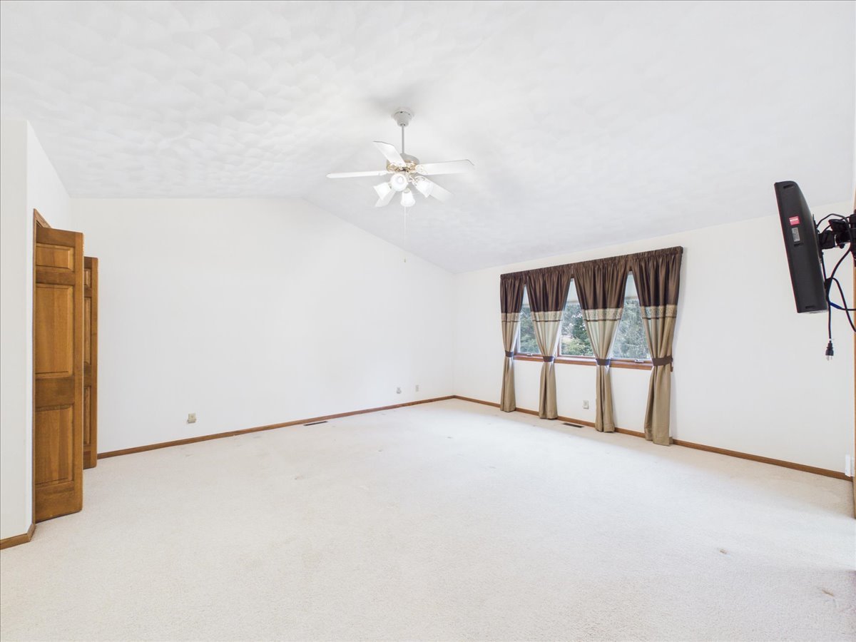 10373 Glen Abbey Close Property Photo 27