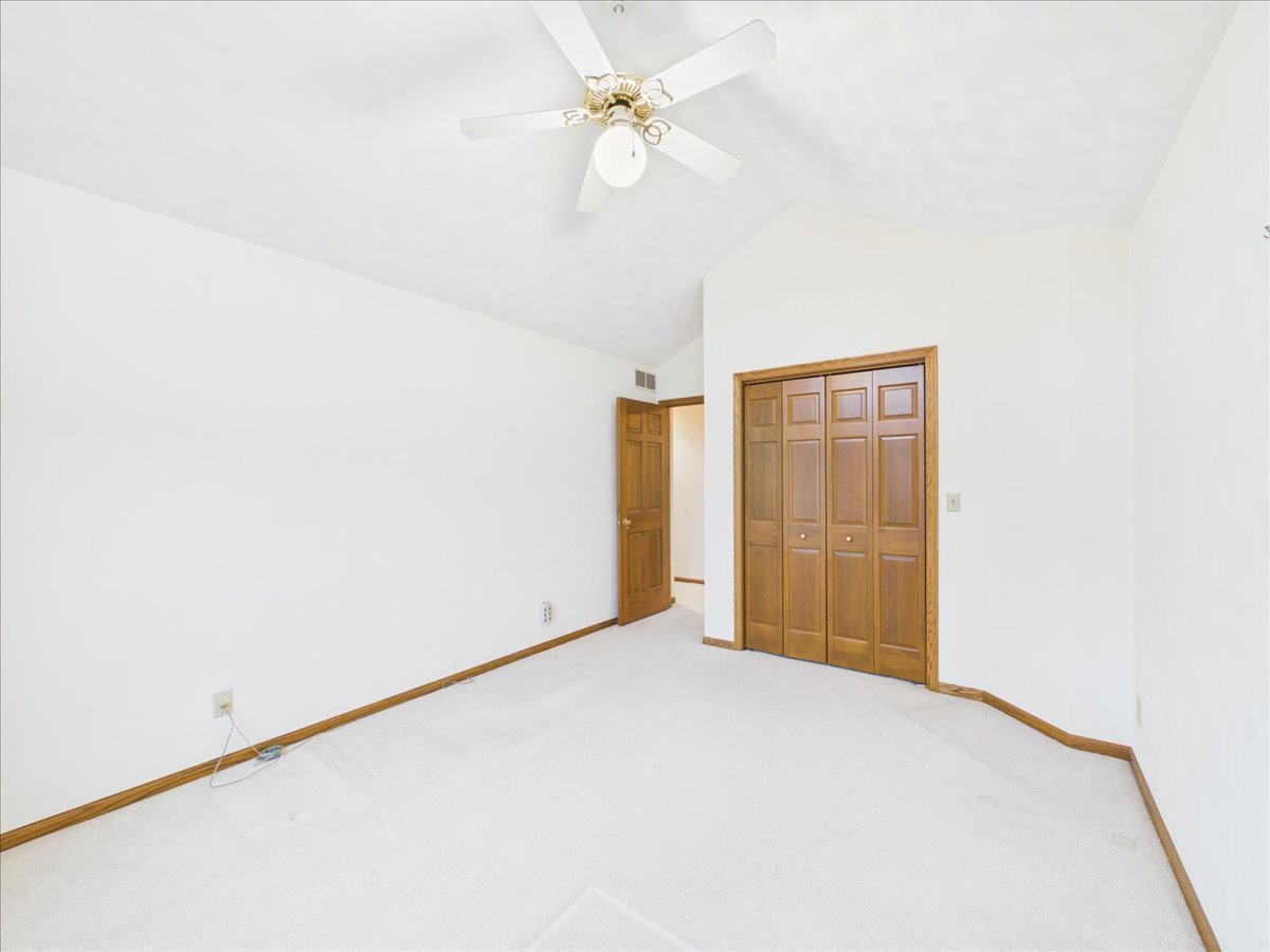 10373 Glen Abbey Close Property Photo 33