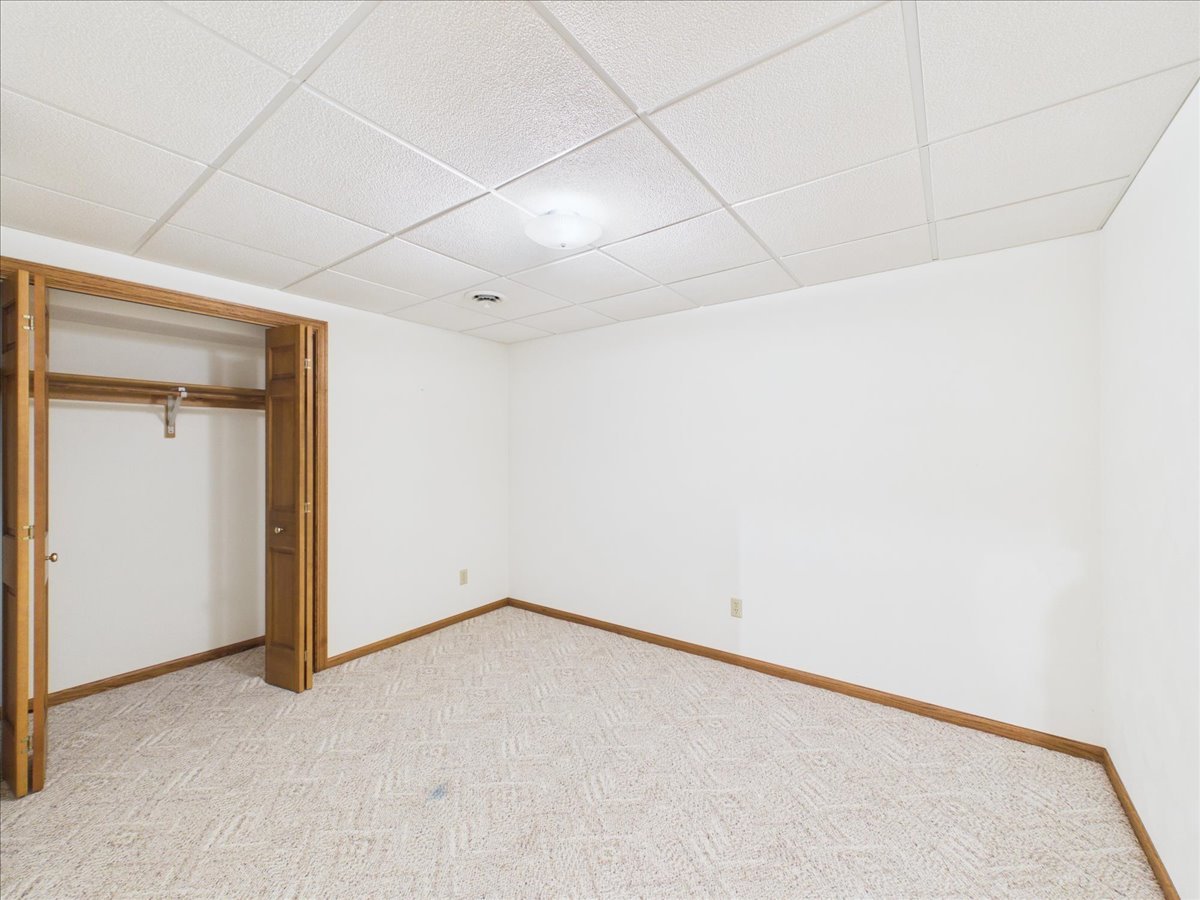 10373 Glen Abbey Close Property Photo 43