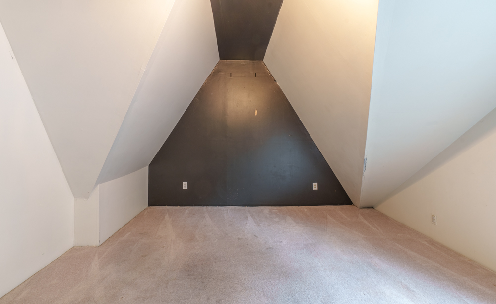 702 N 12th Street Property Photo 18