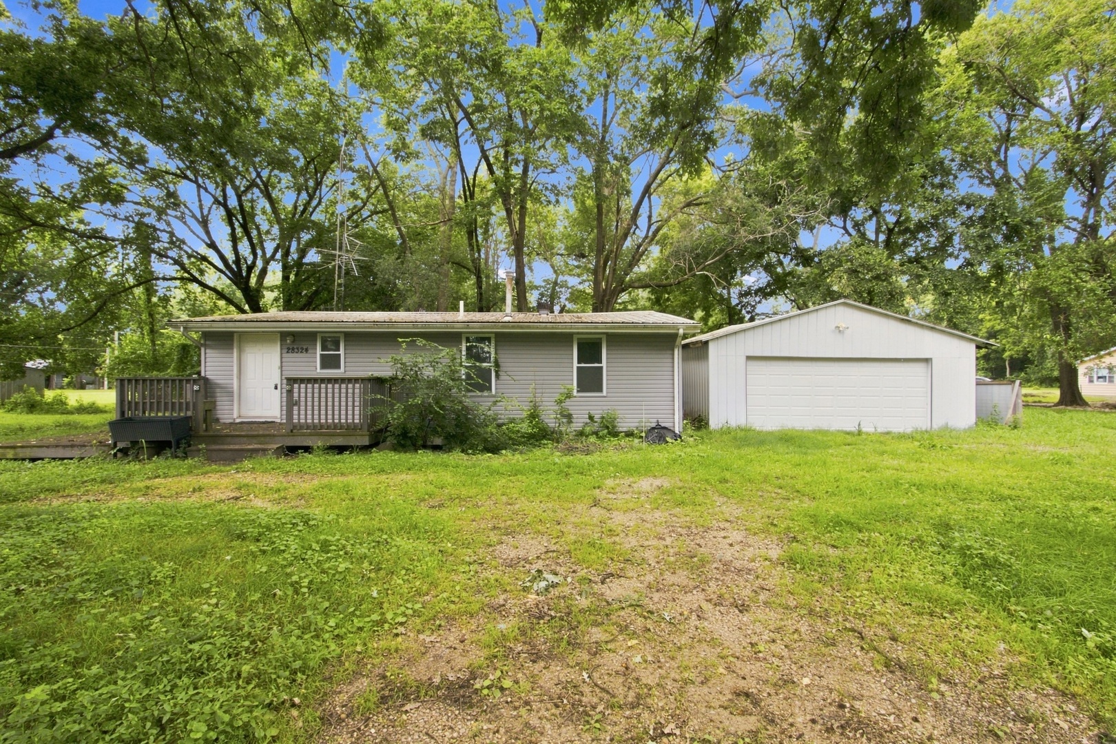 28324 S Fir Lane Property Photo 1
