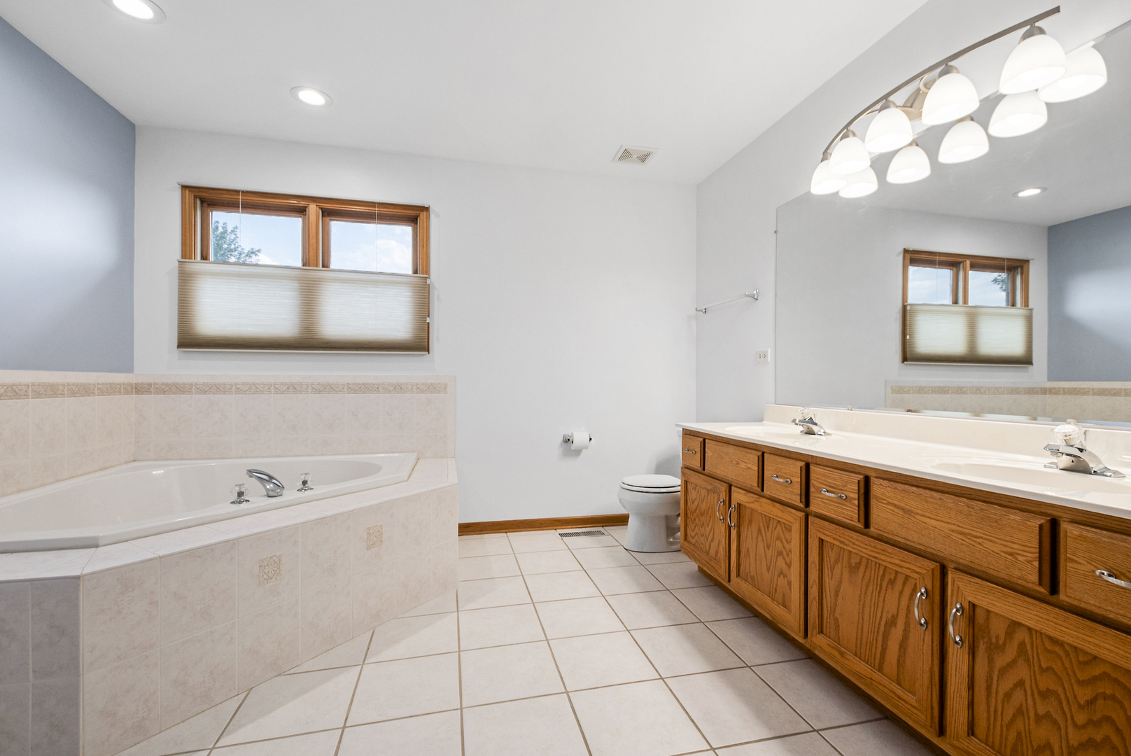 14455 W 147th Street Property Photo 16