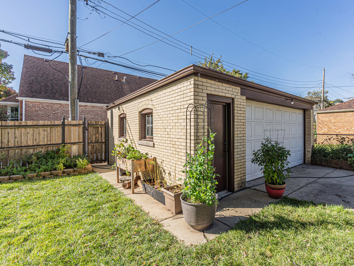 12775318 Property Photo 29