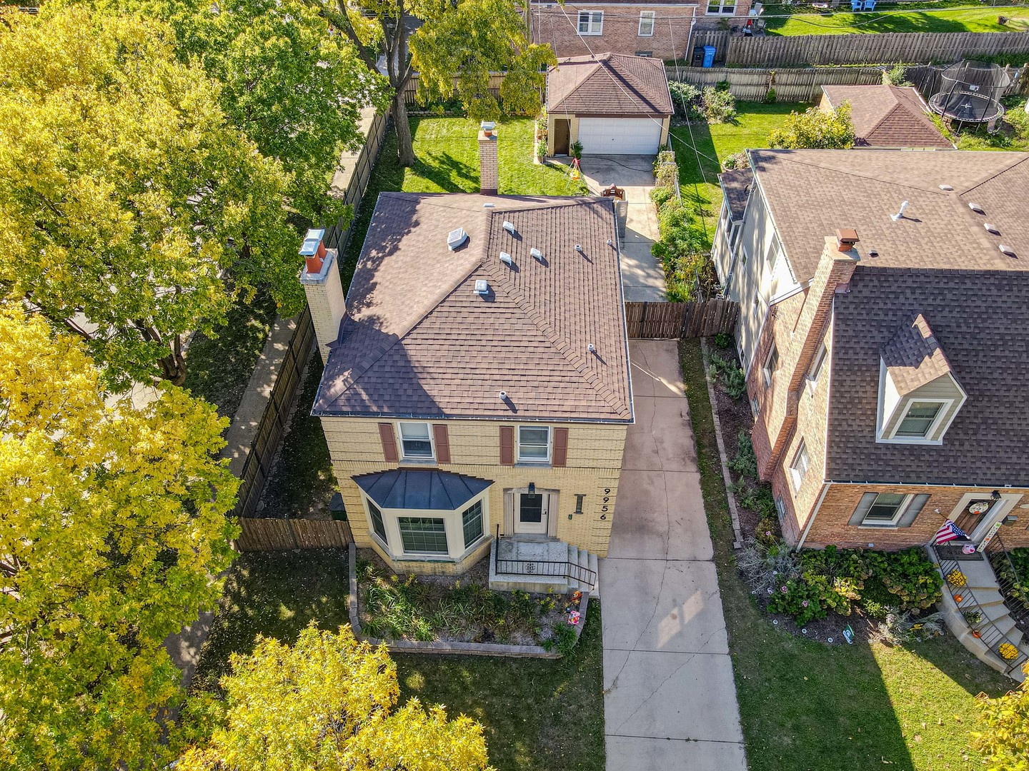 12775318 Property Photo 33