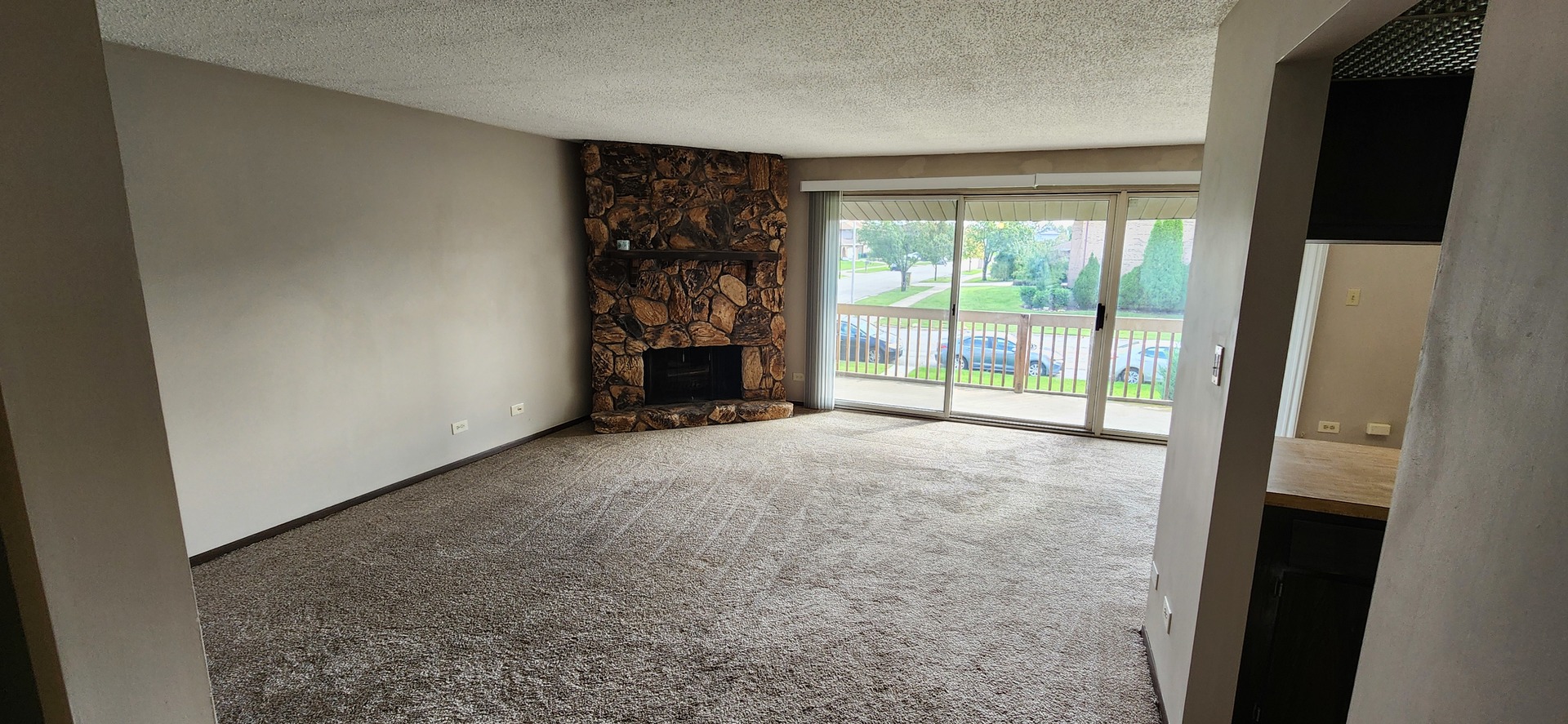 15804 86th Avenue 128 Property Photo 2