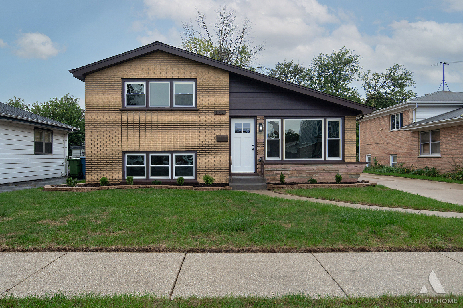 5312 Kimball Place Property Photo 1