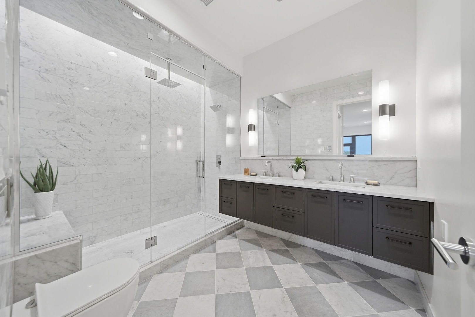 2481 N Milwaukee Avenue 401 Property Photo 10