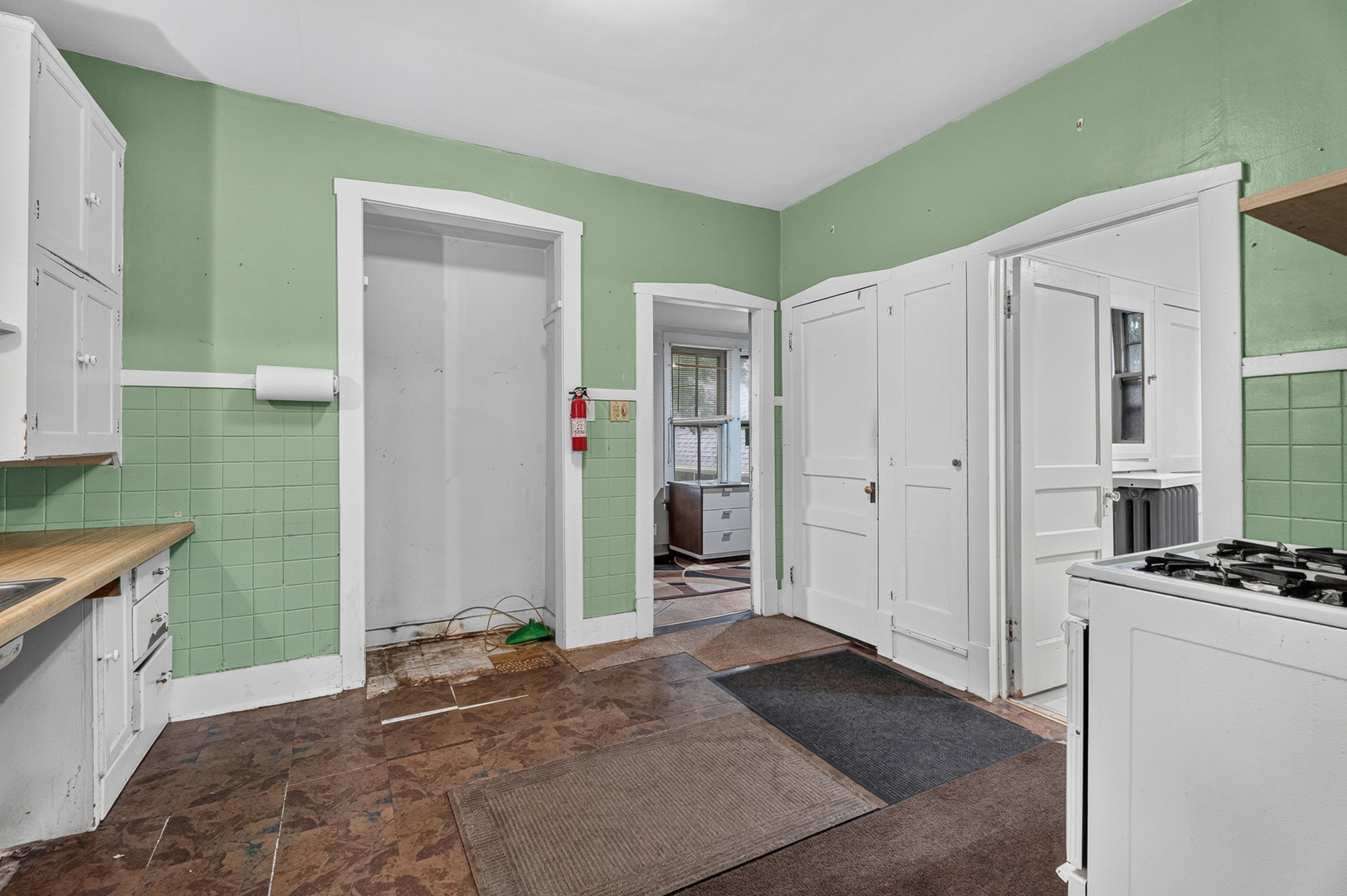 3422 Green Street Property Photo 8