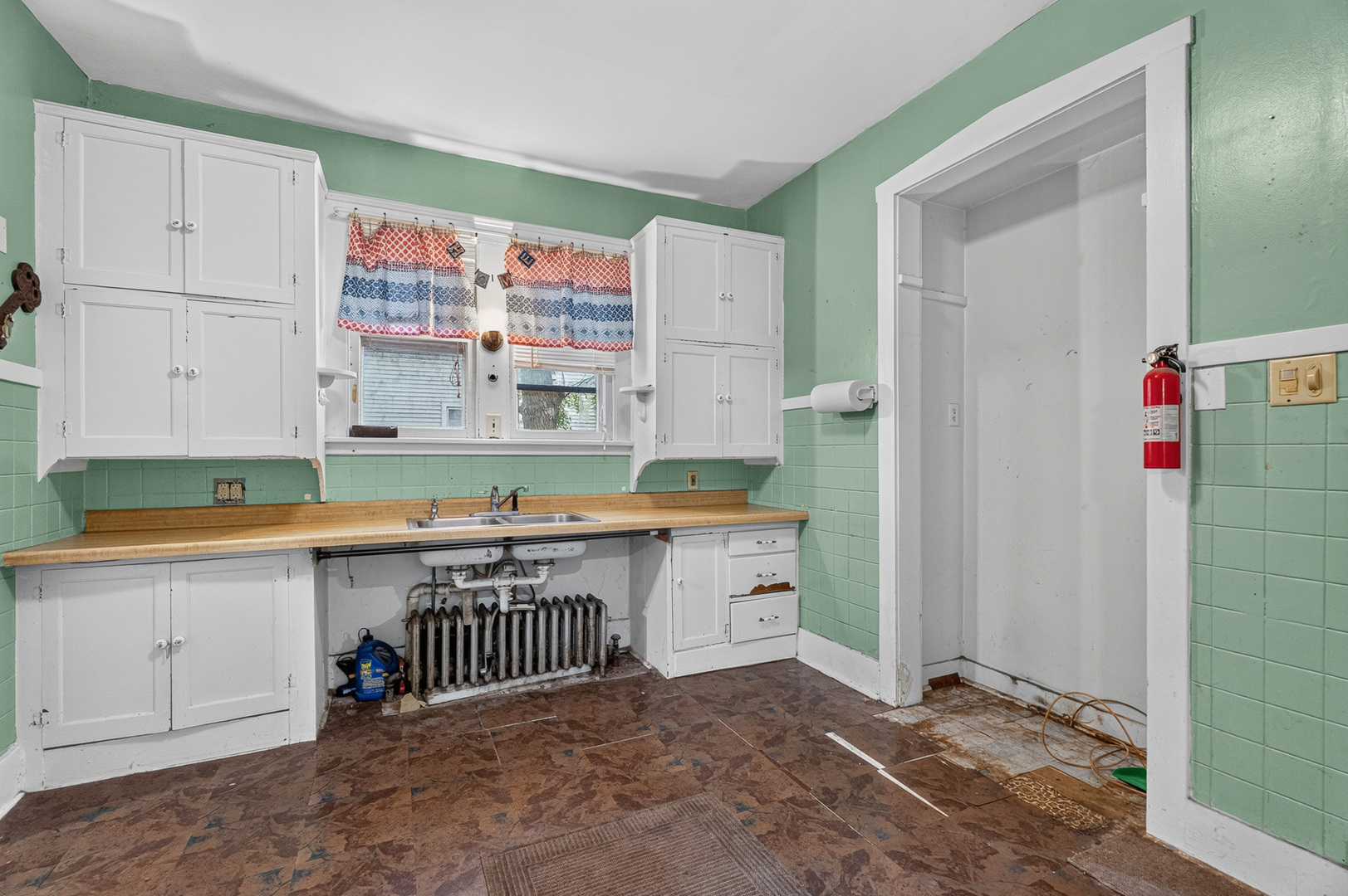3422 Green Street Property Photo 11