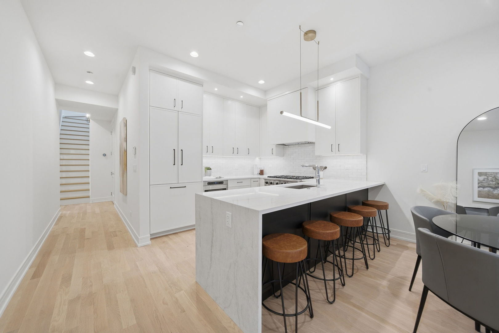 2481 N Milwaukee Avenue 201 Property Photo 8