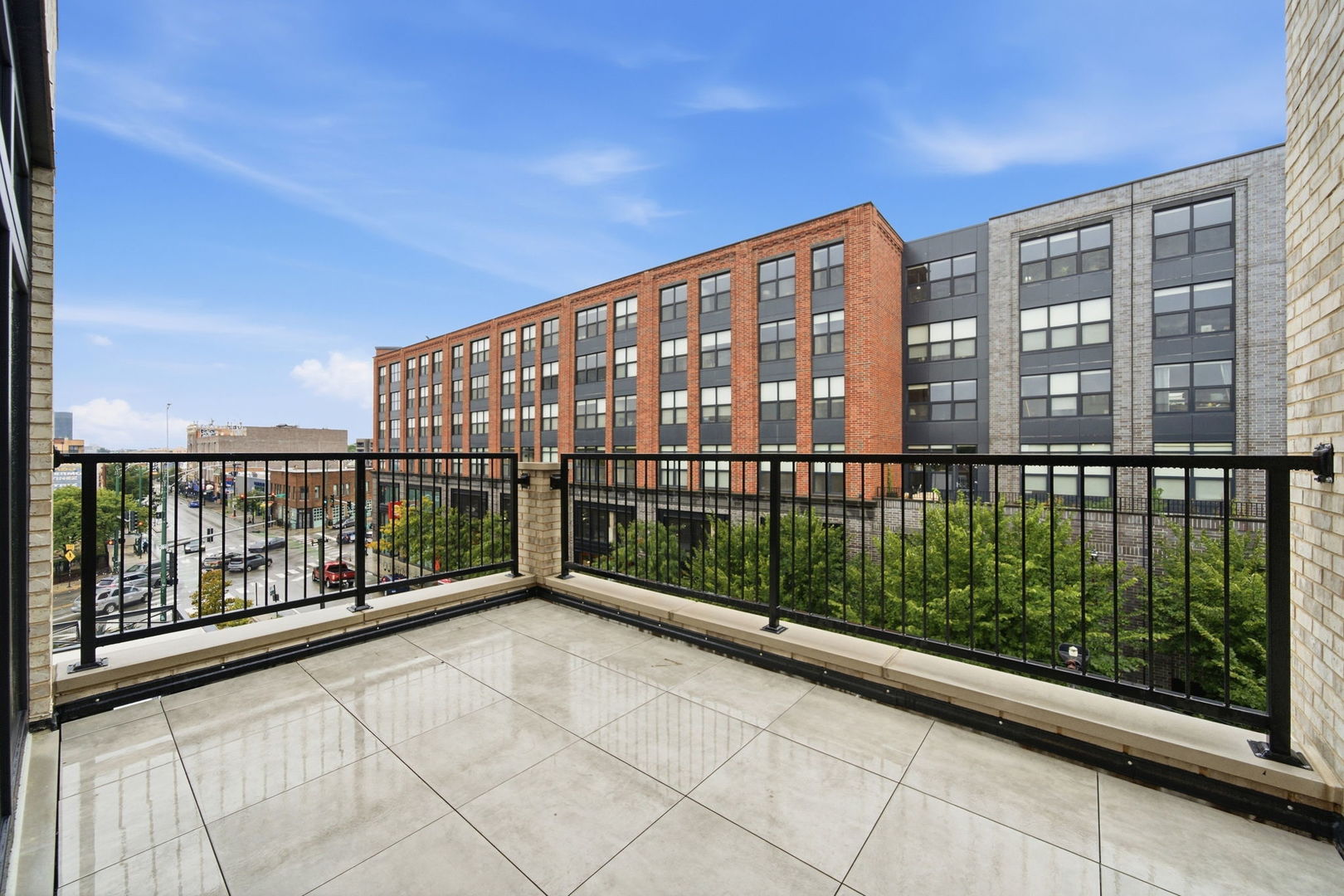 2481 N Milwaukee Avenue 201 Property Photo 16