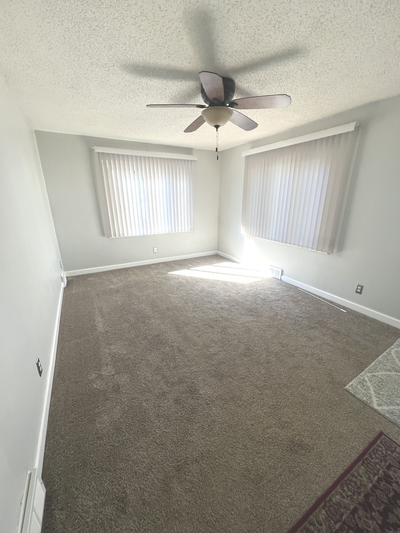 5137 Illinois Street Property Photo 5
